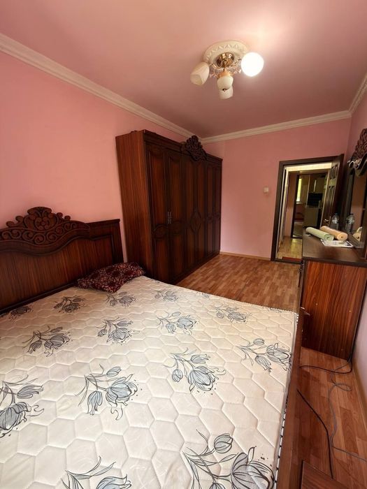 Чиланзар- 20 кв 2/1/9.65м2 Срочно Продам квартиру срочно
