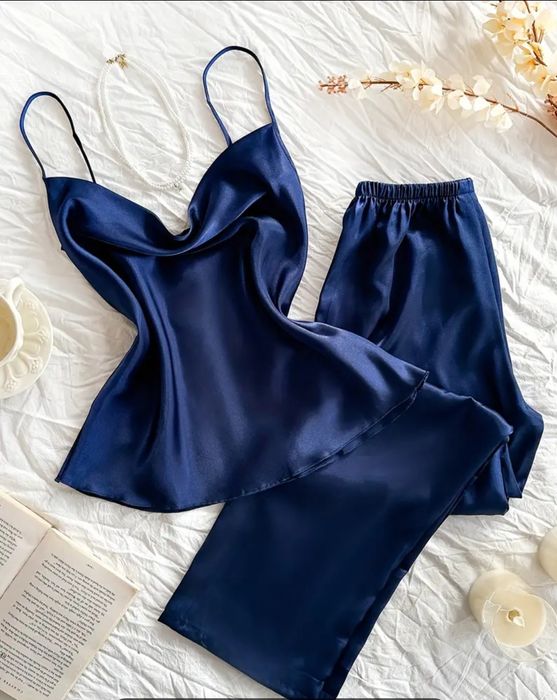 Pijama satin bleu marin