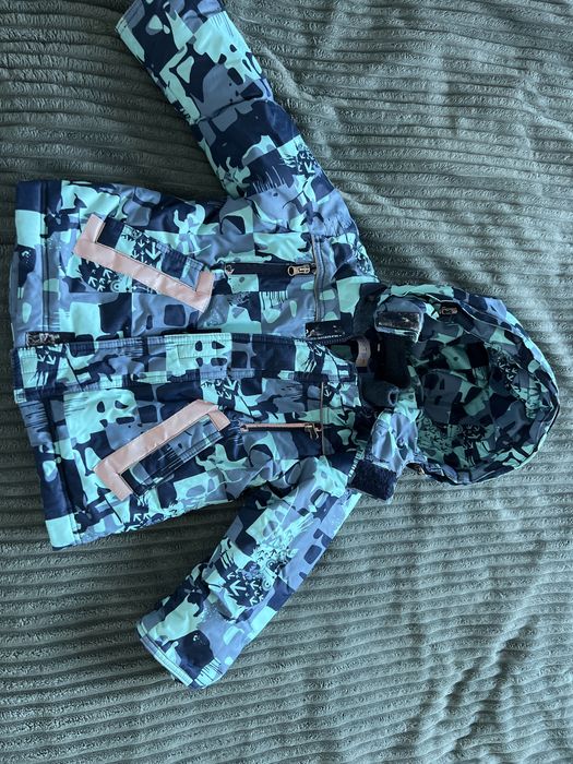 Продам зимний костюм на мальчика