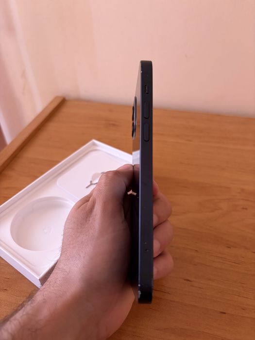 Iphone 12   128GB