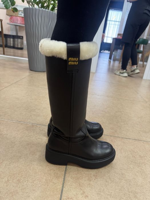 Продам сапоги Miu Miu