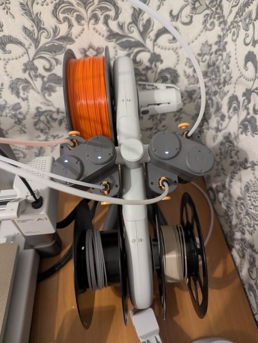 Bambu lab A1 combo + AMS Lite 3д принтер