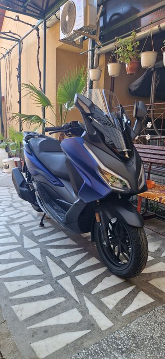 Honda forza 125 cc