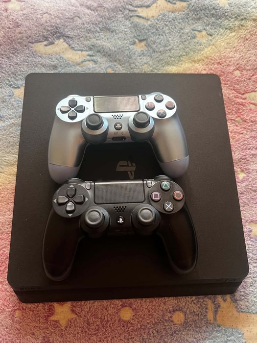 Consolă Play station 4