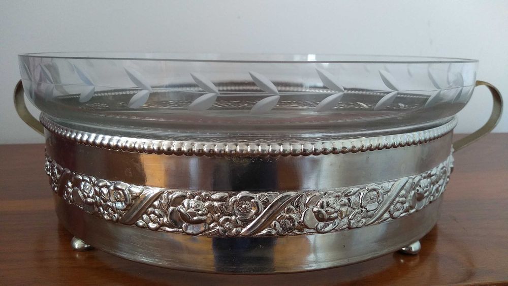 Vas decorativ (fructiera)