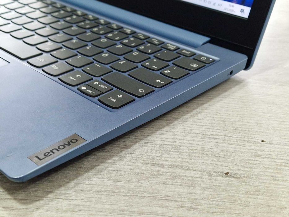 LENOVO Ideapad Slim 1-11AST-05, 11.6", AMD A6-9220e, RAM 4GB, 64GB