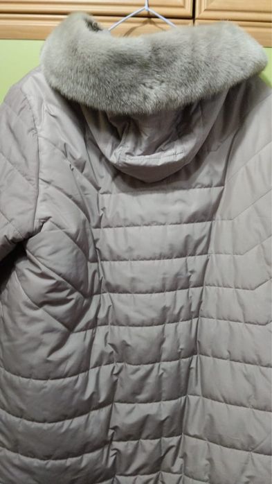 Продам зимнюю куртку