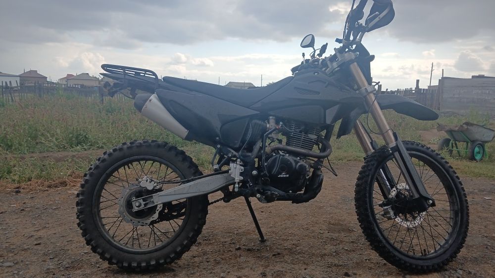 Жебе 25 250 куб эндуро