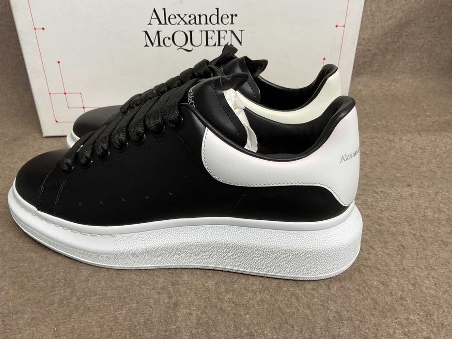 #SUMMER SALE# Alexander McQueen Sneaker Negru Cu Alb - Verificare Colet -