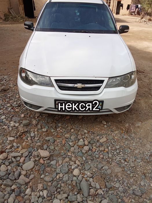 Нексия 2 сотилади.2009.