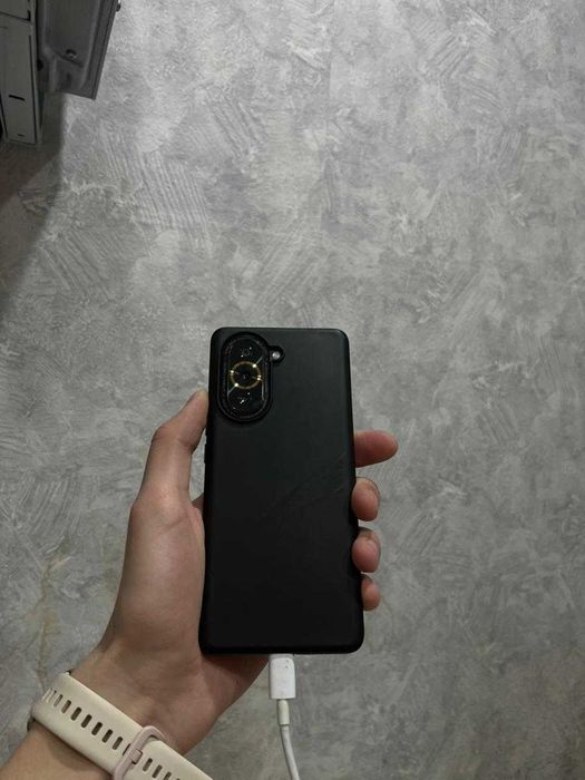 Продам хуавей нова 10про или обмен