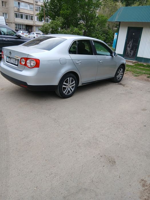 Продам джетту 2.0 автомат