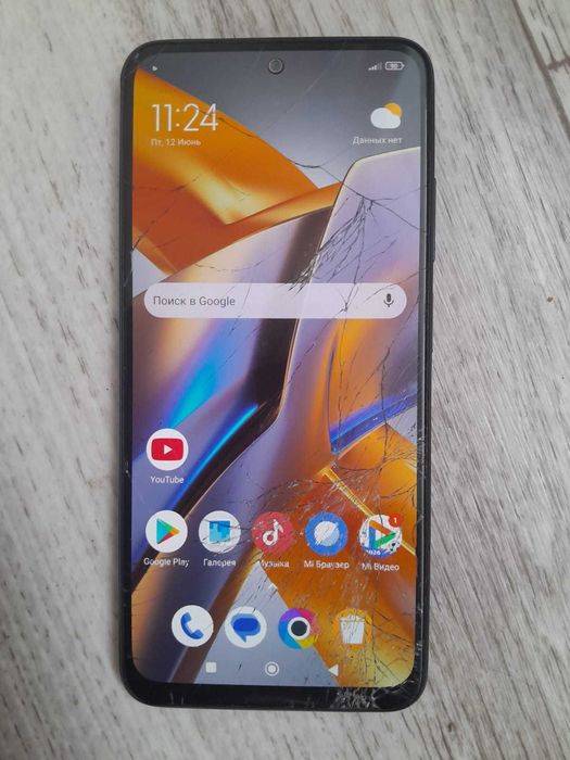 Продам телефон poco m5s