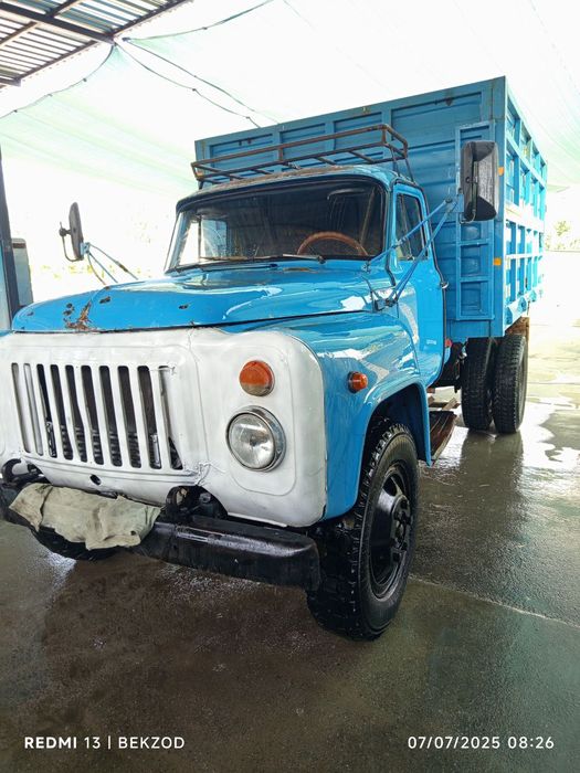 Gaz 53 ,yuk oʻzi agdaruchi 91. Yil mashina gaz dakumen joyida