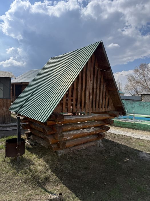 Дом и беседка со сруба