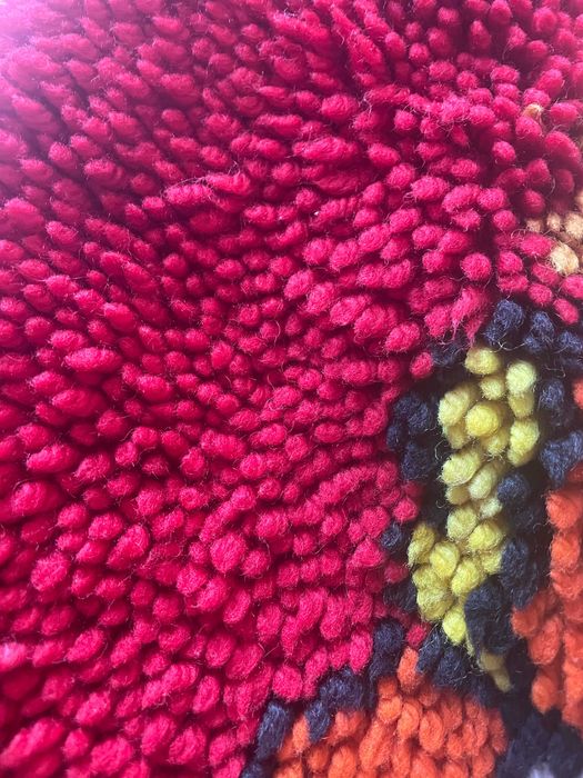 Ръчно тъкан китеник от естествена вълна