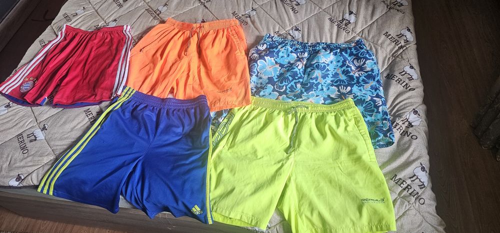 Къси панталонки за лятото
