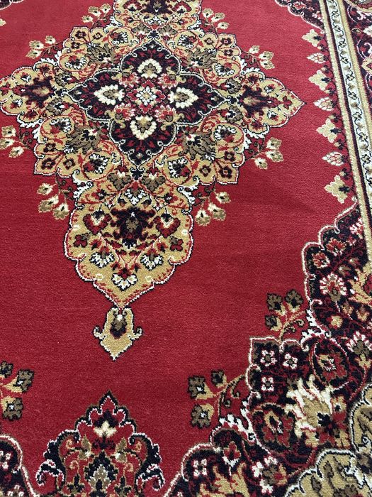 Продам два шерстяных ковра