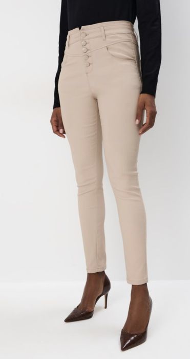 Нов страхотен панталон висока талия