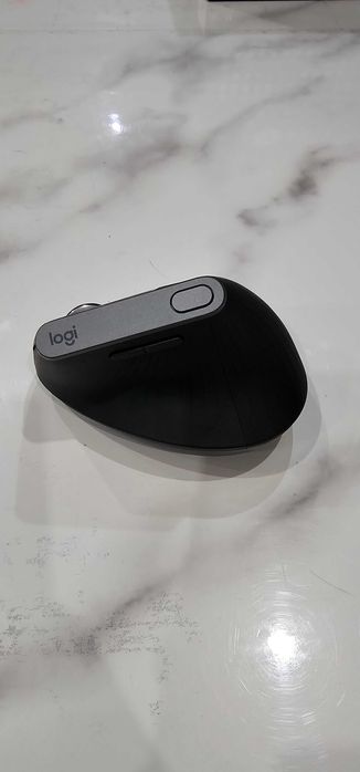 Logitech MX Vertical