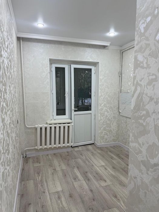 продам 3х ком. кв.в 10мкр д.41