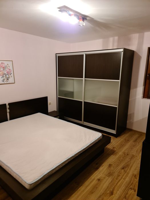 Дава се под наем Двустаен апартамент в Добрич, Център - 65 кв.м за 306 € - Снимка #4