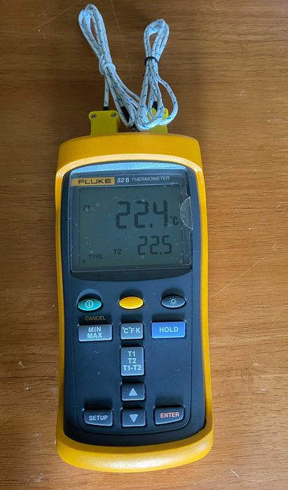 FLUKE 52 II контактен цифров термометър с 2 сонди