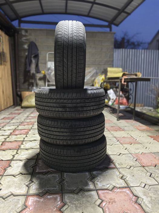 Продам резину комплект