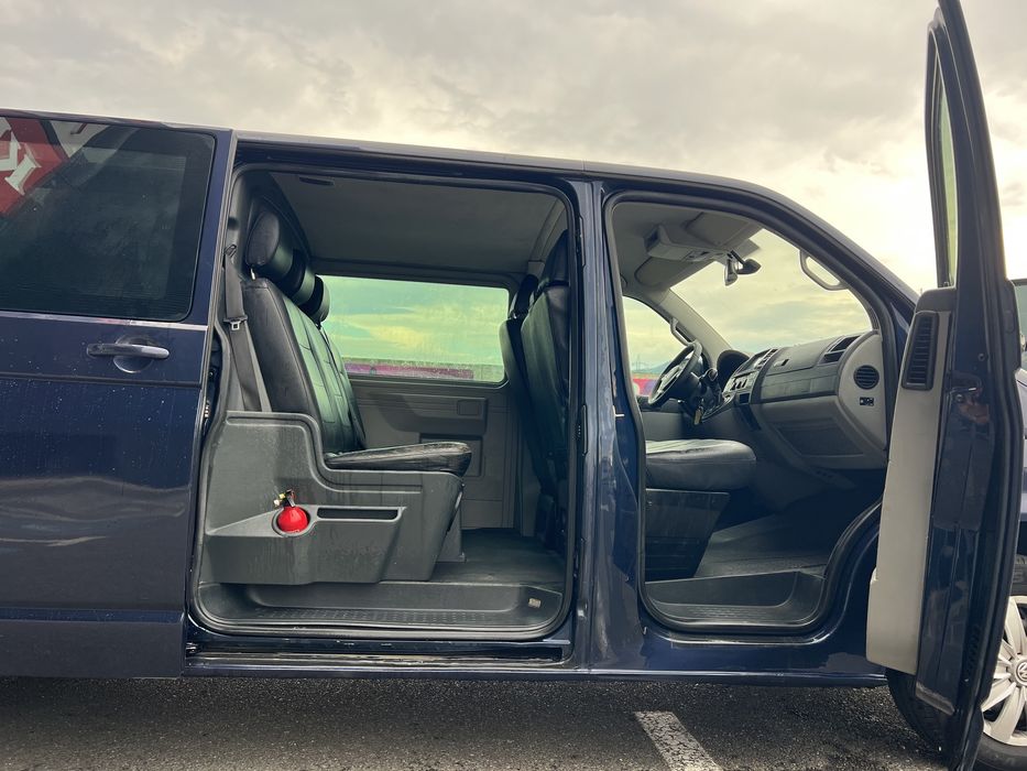 T5 dubla cabina 6 locuri xxl caravelle 140 cp