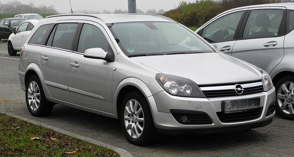 Dezmembrari / Dezmembrez Opel Astra H Break