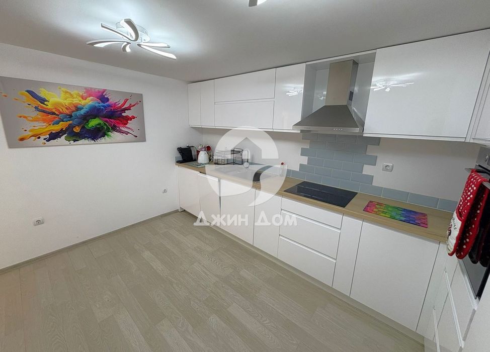 Продава се Тристаен апартамент в Свети Влас - 83 кв.м за 1507 €/кв.м - Снимка #3