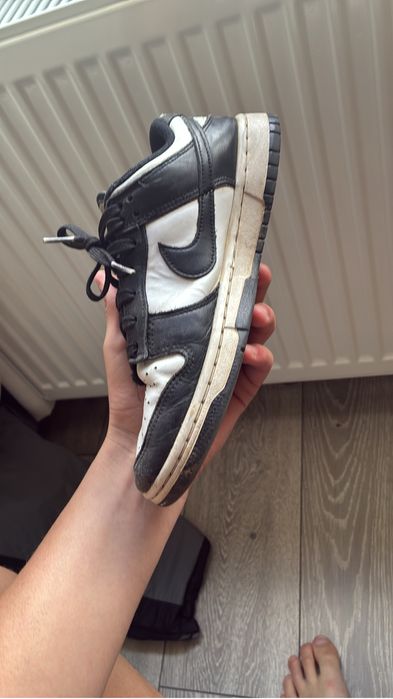 Adidasi balenciaga triple S marimea 43 nike dunk stare buna marimea 38.50 si 2 perechi de adidasi de fotbal sintetic 36/37