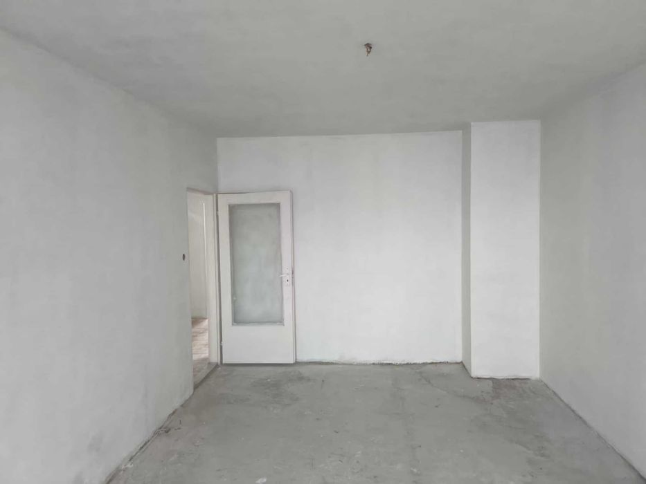 Апартамент Тристаен