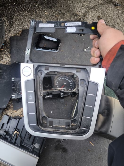 Управление скоростен лост PASSAT B8