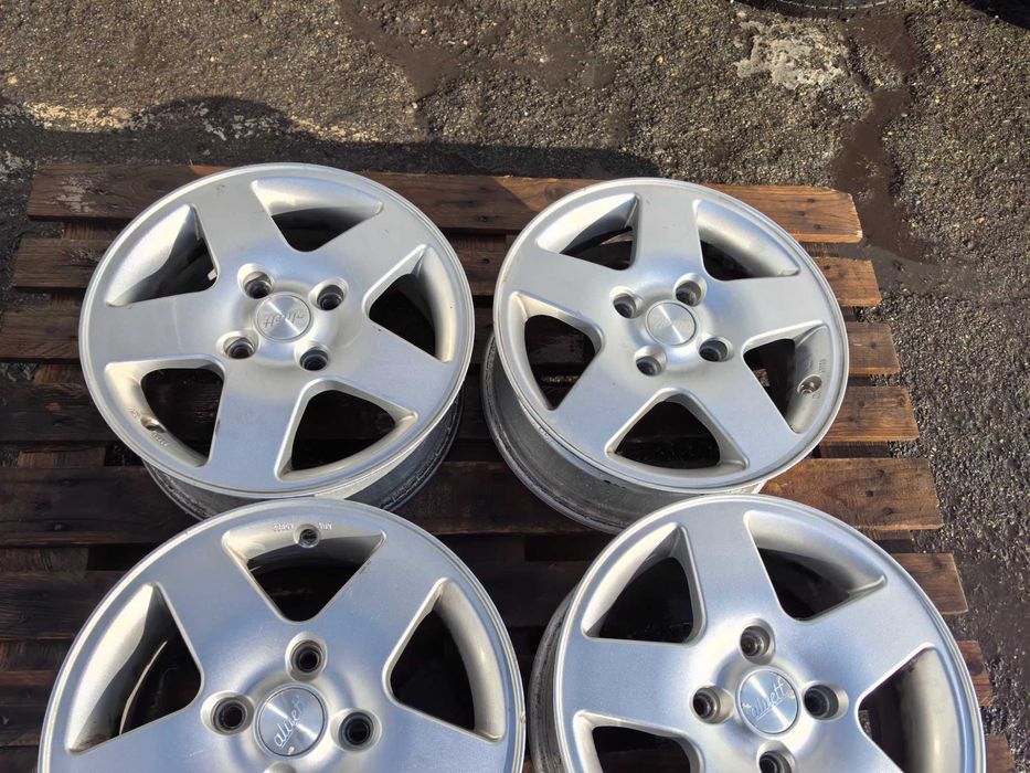 15 цола 4 х 114,3 мм Кия / Митсубиши / Хюндай / Шевролет 6 Инча /ЕТ 42