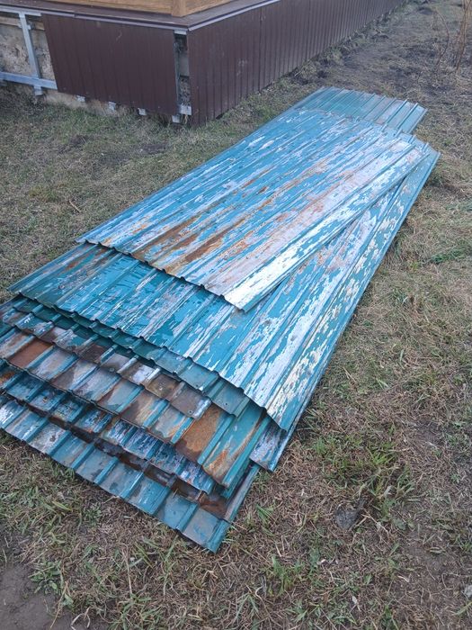 б/у профлист зелёного цвета на забор