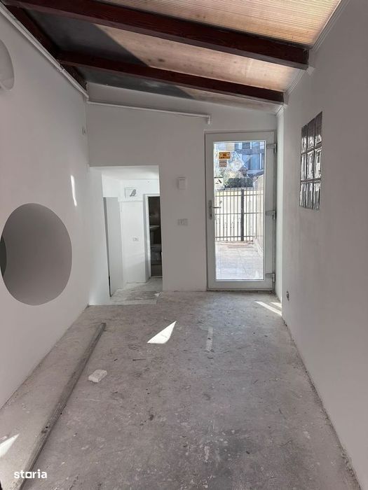 Casă de vânzare – Constanța, zona Trocadero