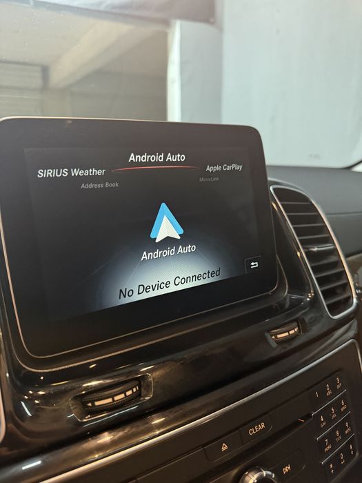 Активиране на CarPlay/Andorid Auto на Mercedes-Benz