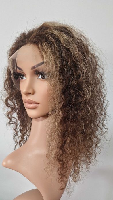 Естествена афро къдрава перука - кафява с руси кичури / 13x4 Lace