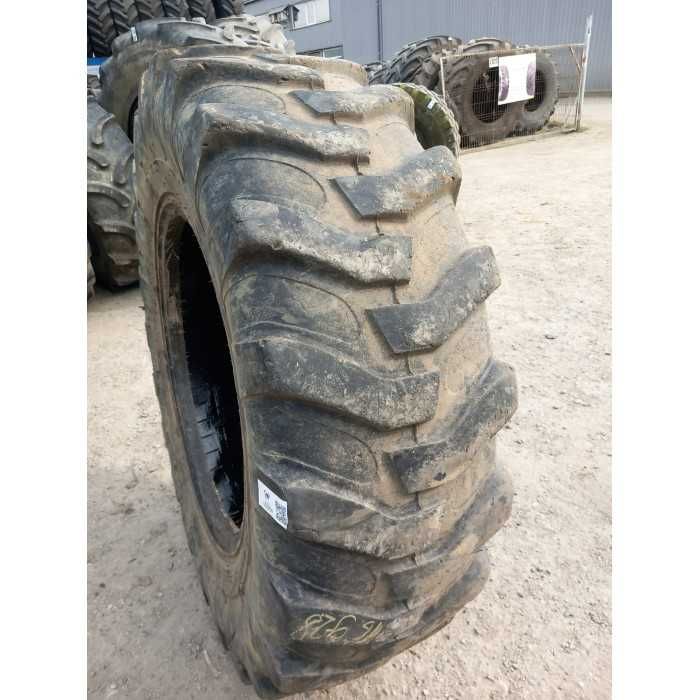 Cauciucuri Armour 16.9R28 pentru Case IH și Doosan.