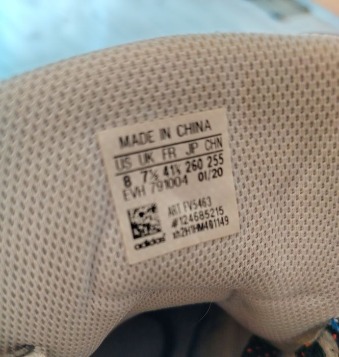 Продаван боти Adidas 27 см. стелка