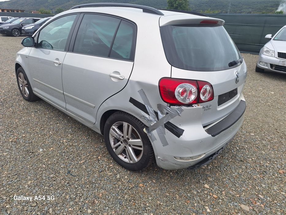 Dezmembrez VW Golf 6 Plus MACH 1.4 tsi CAXA cod culoare LR7L