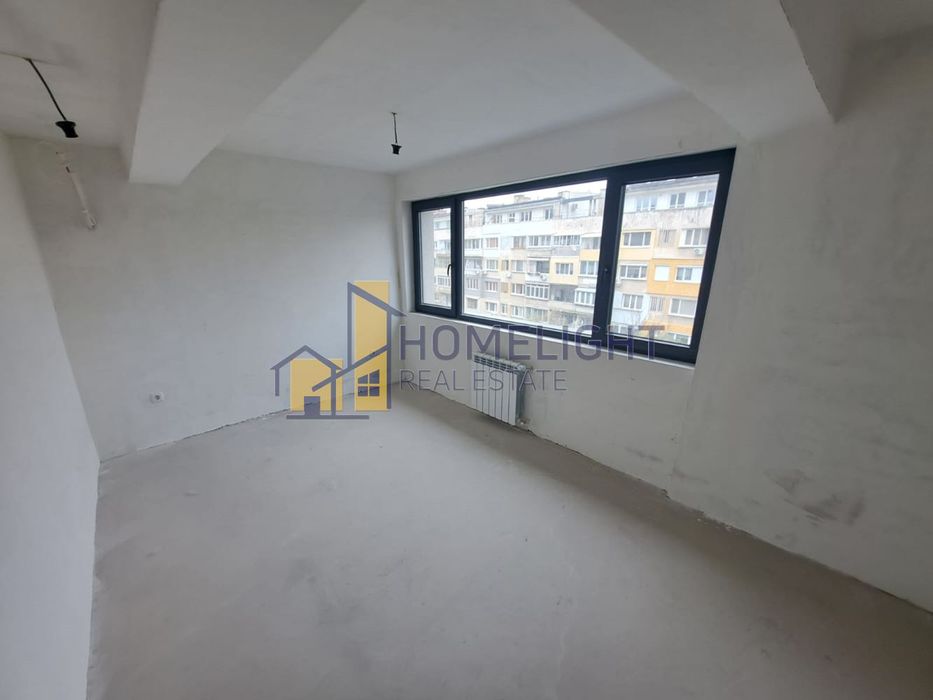 Продава се Тристаен апартамент в София, Гоце Делчев - 107 кв.м за 2767 €/кв.м - Снимка #2