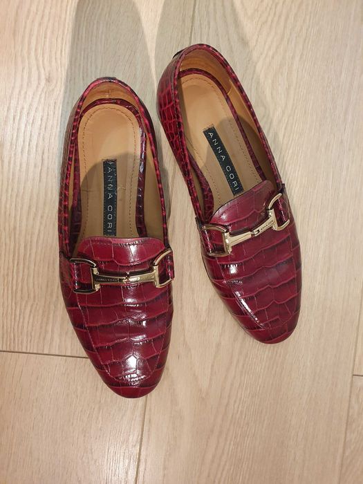 Vând pantofi Anna Cori