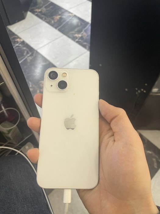 Продам Айфон 13/128