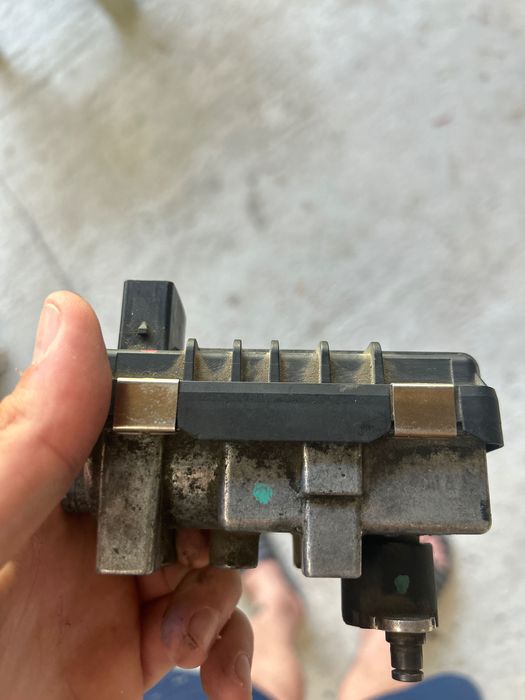 Ел. Актуатор за Ягуар и Форд