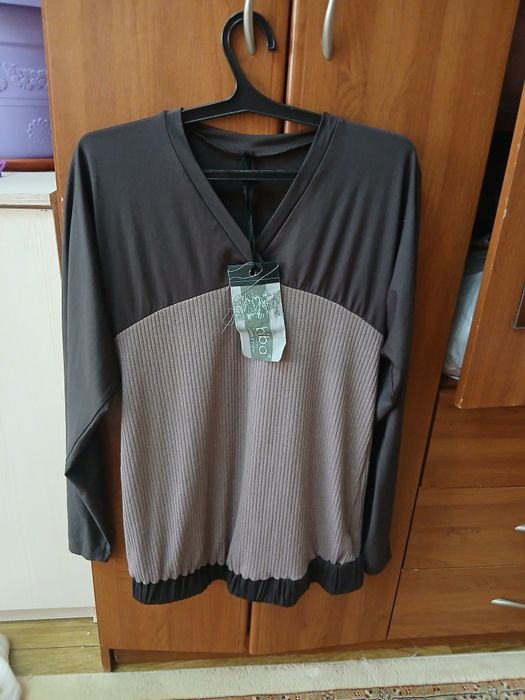 Продам новую женскую  кофту