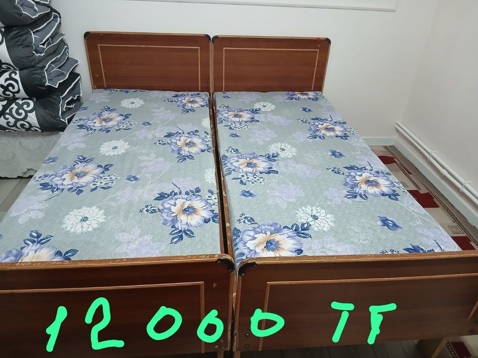 Спальня кровать, тумба,детская кровать