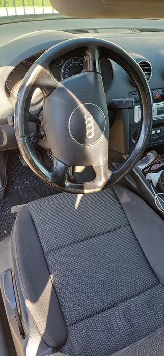AUDI A3 2004 — imagine 4