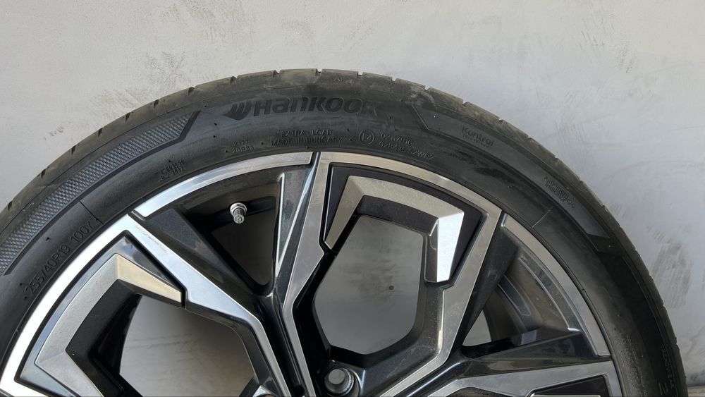 Set 4 Jante 19 BMW M OEM seria 5 , G30 31 X1,X2 X3 X4 G02 seria 3 G20 G21 G22 .. seria 8 I4 cu 5 x 112 R19
